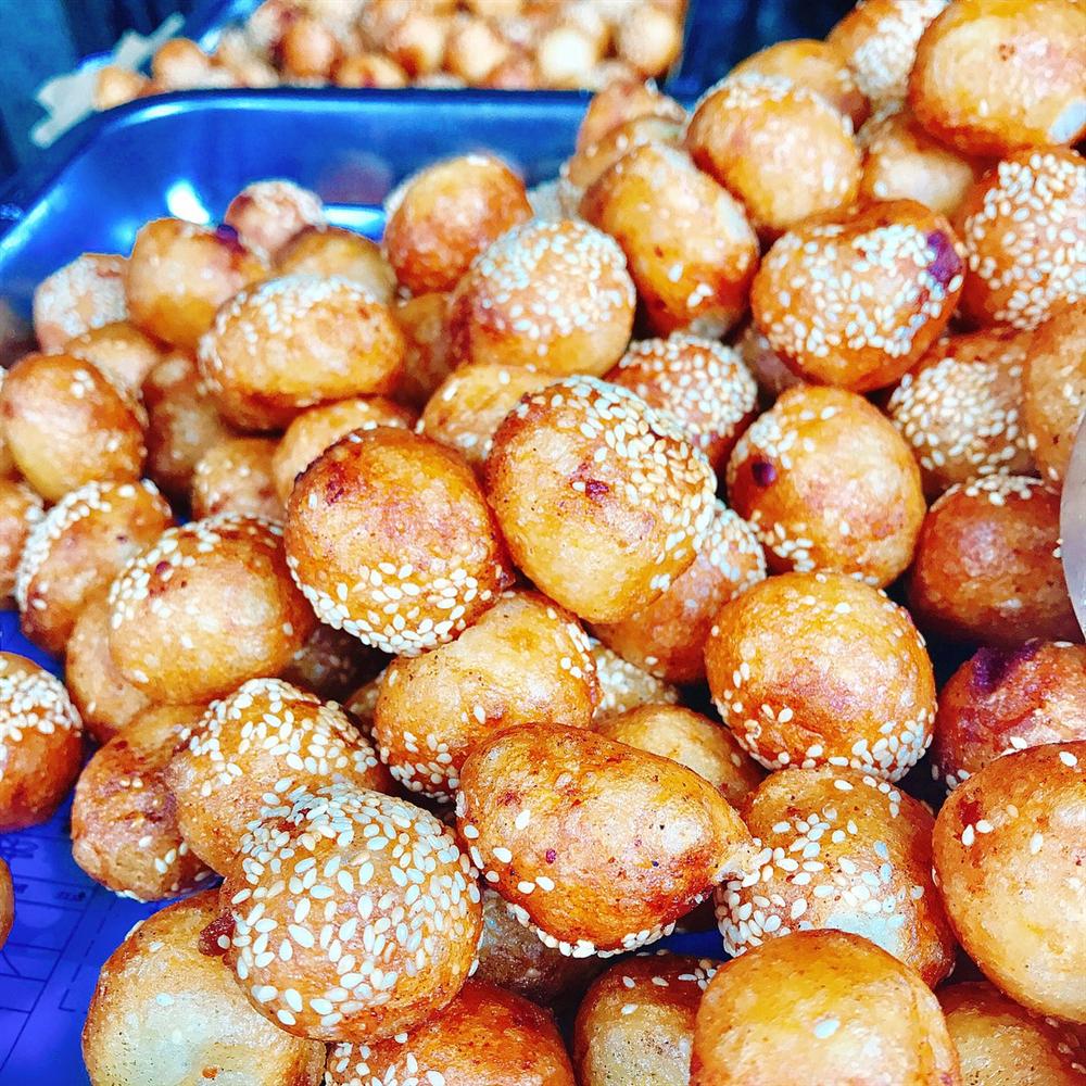 Bánh Rán Cổ Truyền Hoa Linh - Vĩnh Hưng