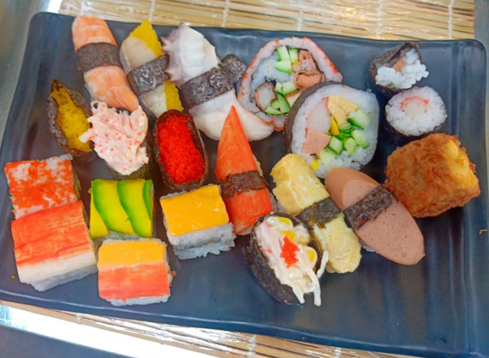 Sushi Nhọn - Hồ Thị Kỷ