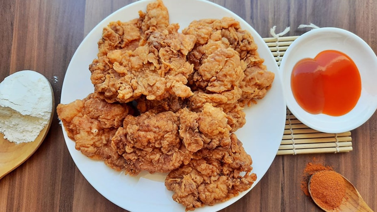 Family Chicken - Gà Rán - Chùa Quỳnh