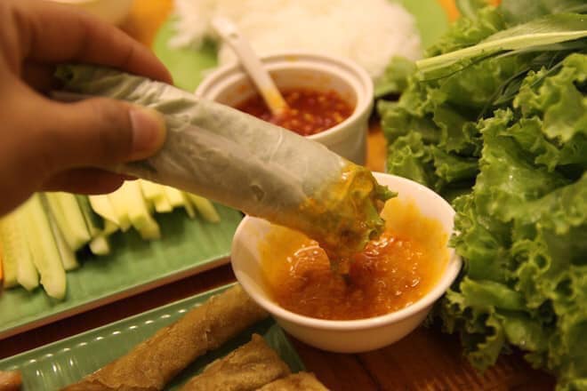 Lan Phúc - Nem Nướng Nha Trang - Đường 19/5
