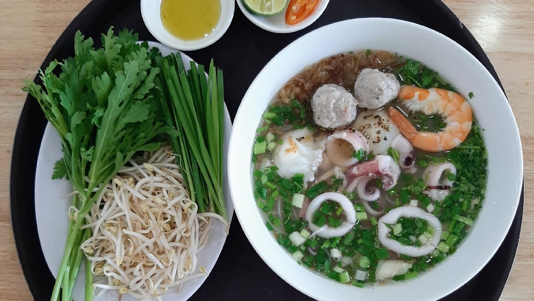 Hủ tiếu mực THIỆN QUÁN 3 - Lê Văn Lương