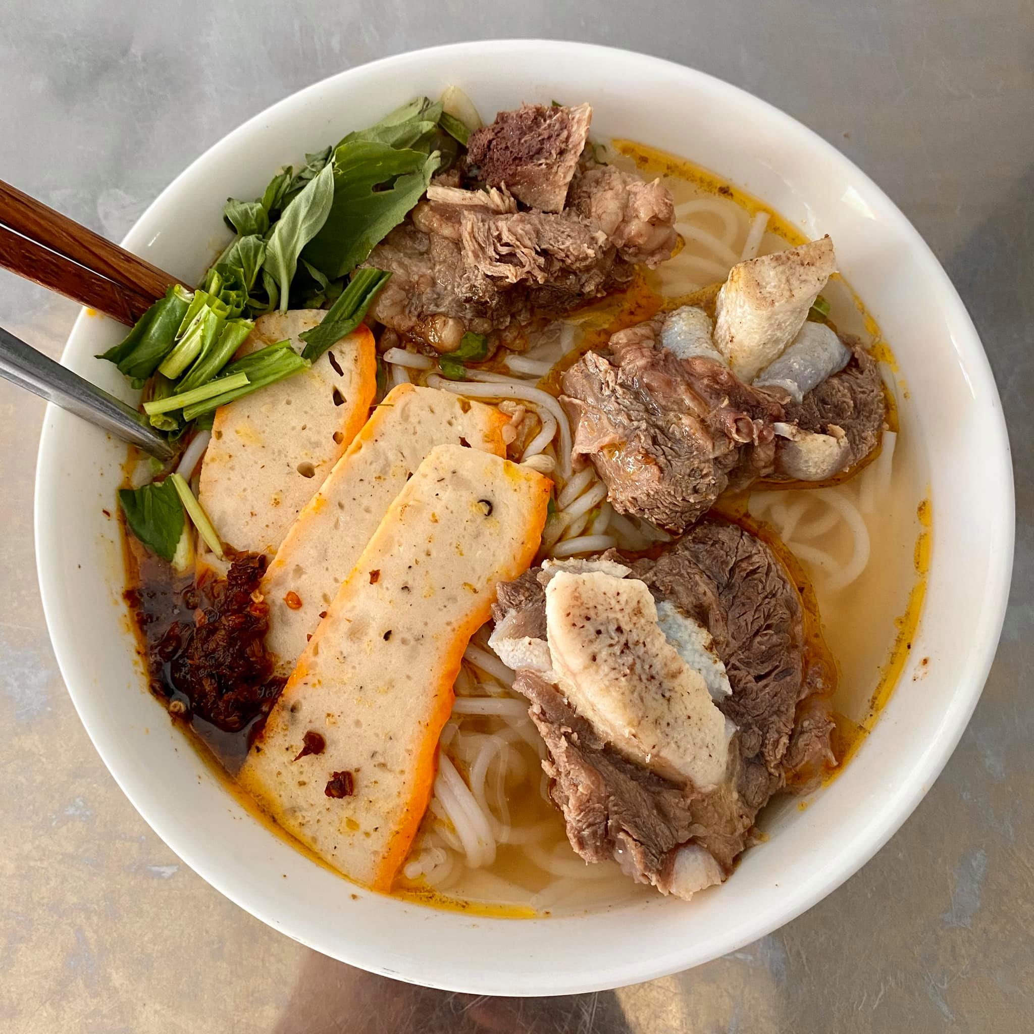 Bún Bò Huế Cô Mến - Thành Thái