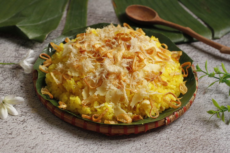 Cô Tý - Xôi Gà & Cơm Gà - Lê Văn Sỹ