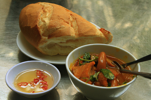 Há Cảo - Phá Lấu Bò Marie Curie - Lê Đại Hành