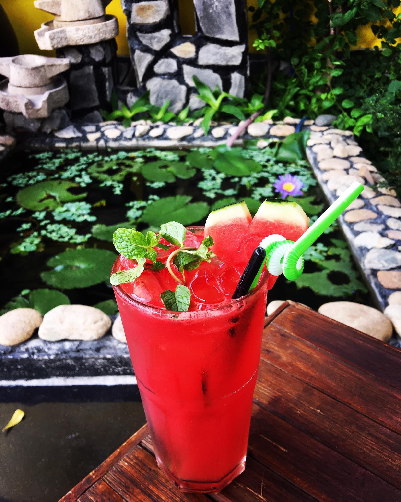 Hoàng Long Coffee - Quang Trung