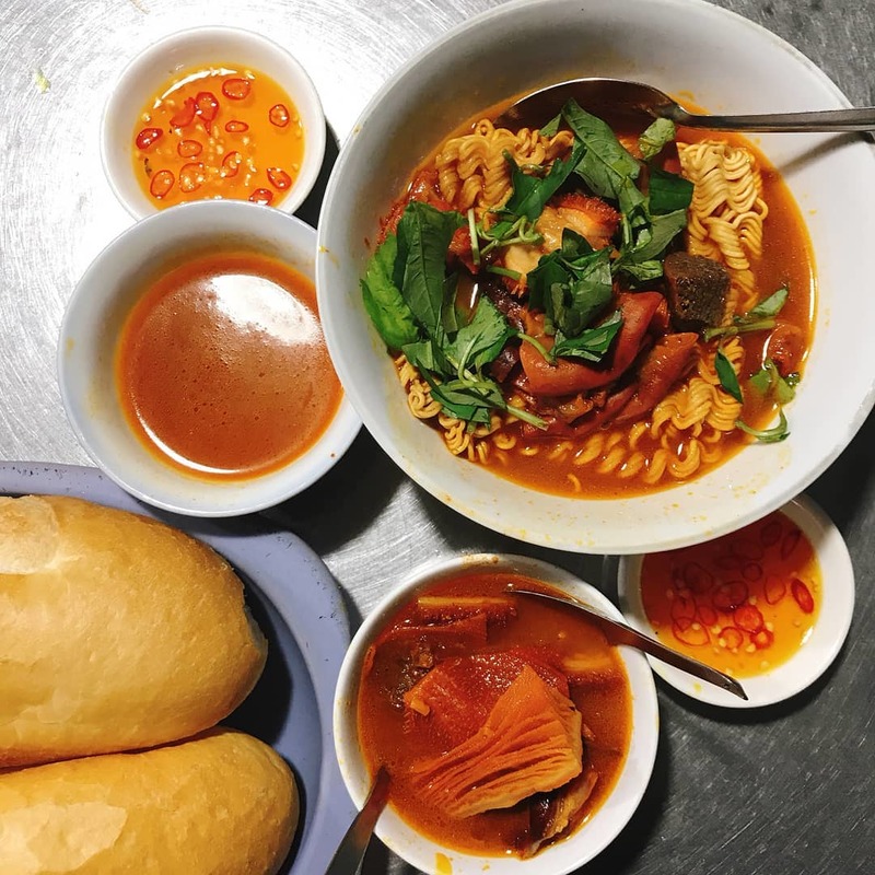 Há Cảo - Phá Lấu Bò Marie Curie - Lê Đại Hành