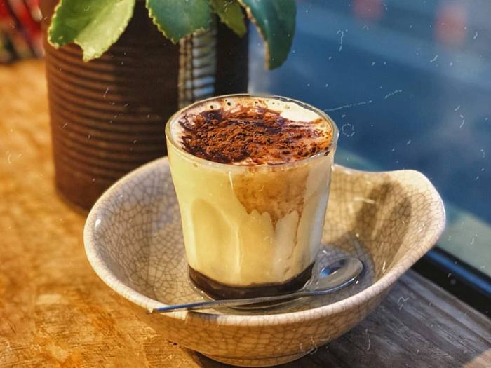 May Cafe - Ỷ Lan Nguyên Phi