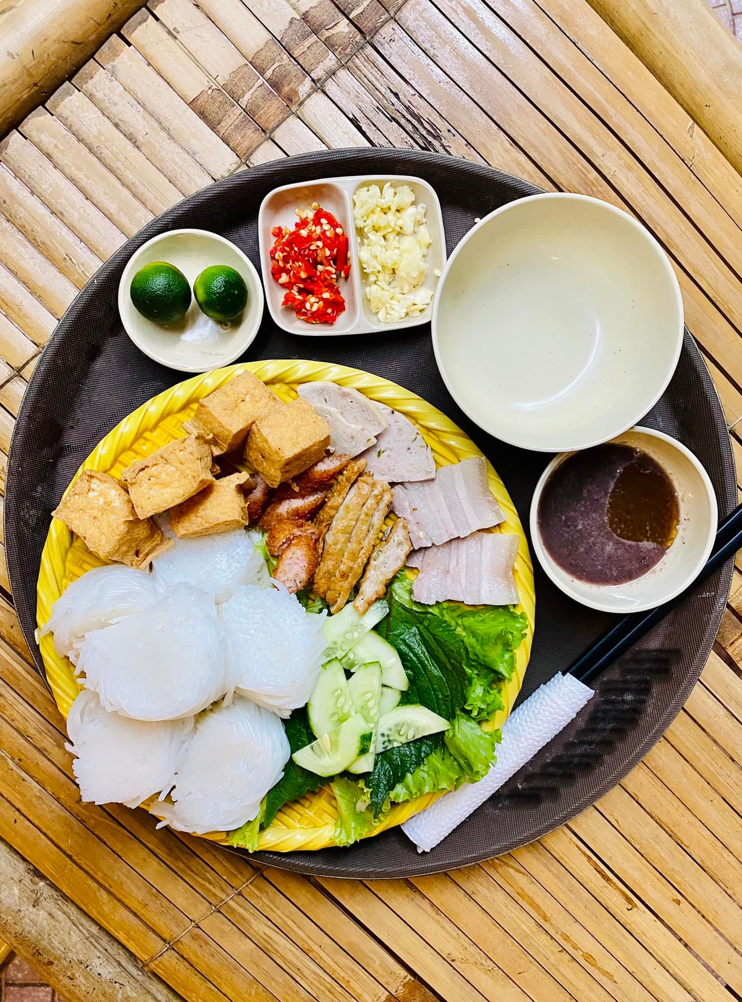 Bún Đậu Nón - Ngô Tất Tố