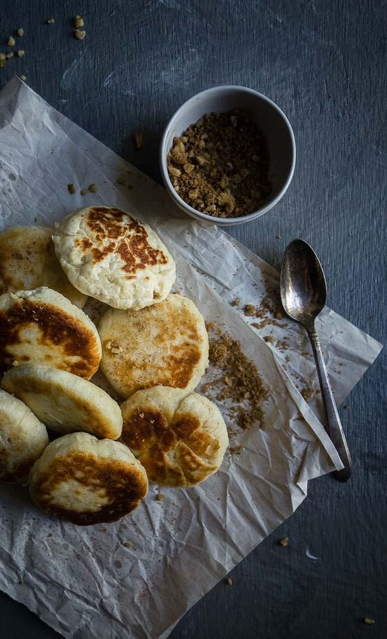 Oppa Kitchen - Bánh Rán Hotteok - Cách Mạng Tháng 8