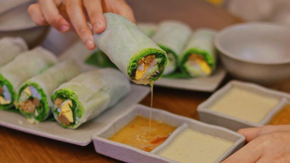 Bánh Cuốn Tây Sơn Lê Phương - Phạm Văn Đồng
