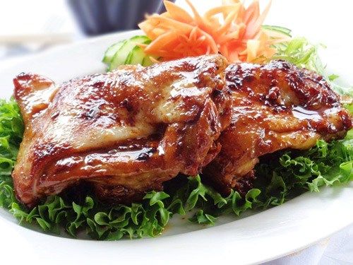 Cơm Gà Xối Bơ Cô Út - Hậu Giang
