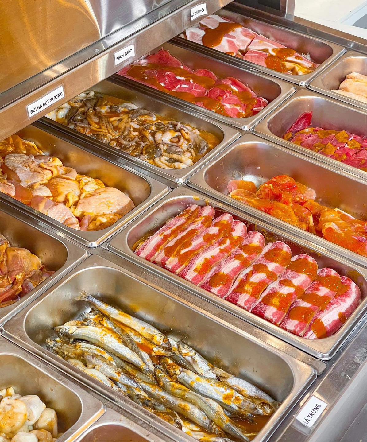 Rakuen BBQ - Bàu Cát