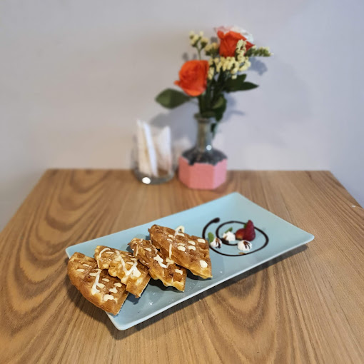 Ry’s Waffle & Specialty Coffee - Đinh Tiên Hoàng
