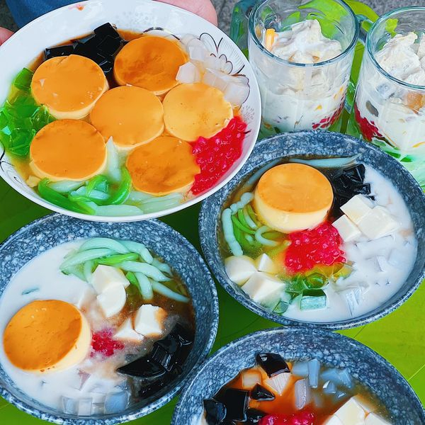 Chè Thái Ý Vy - Tạ Quang Bửu