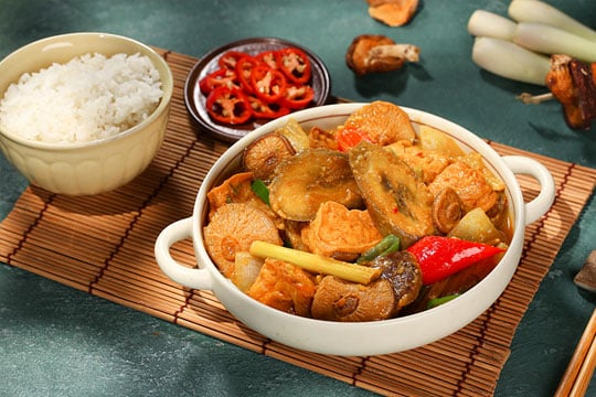 Cơm Chay Diệu Lan - Âu Cơ