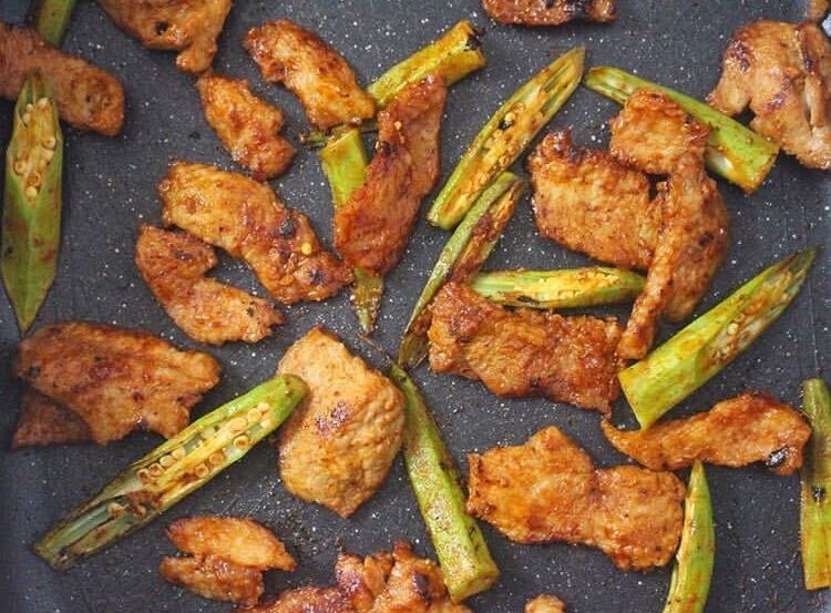 Vú Heo Nướng Nùi Nụi - Tô Ngọc Vân