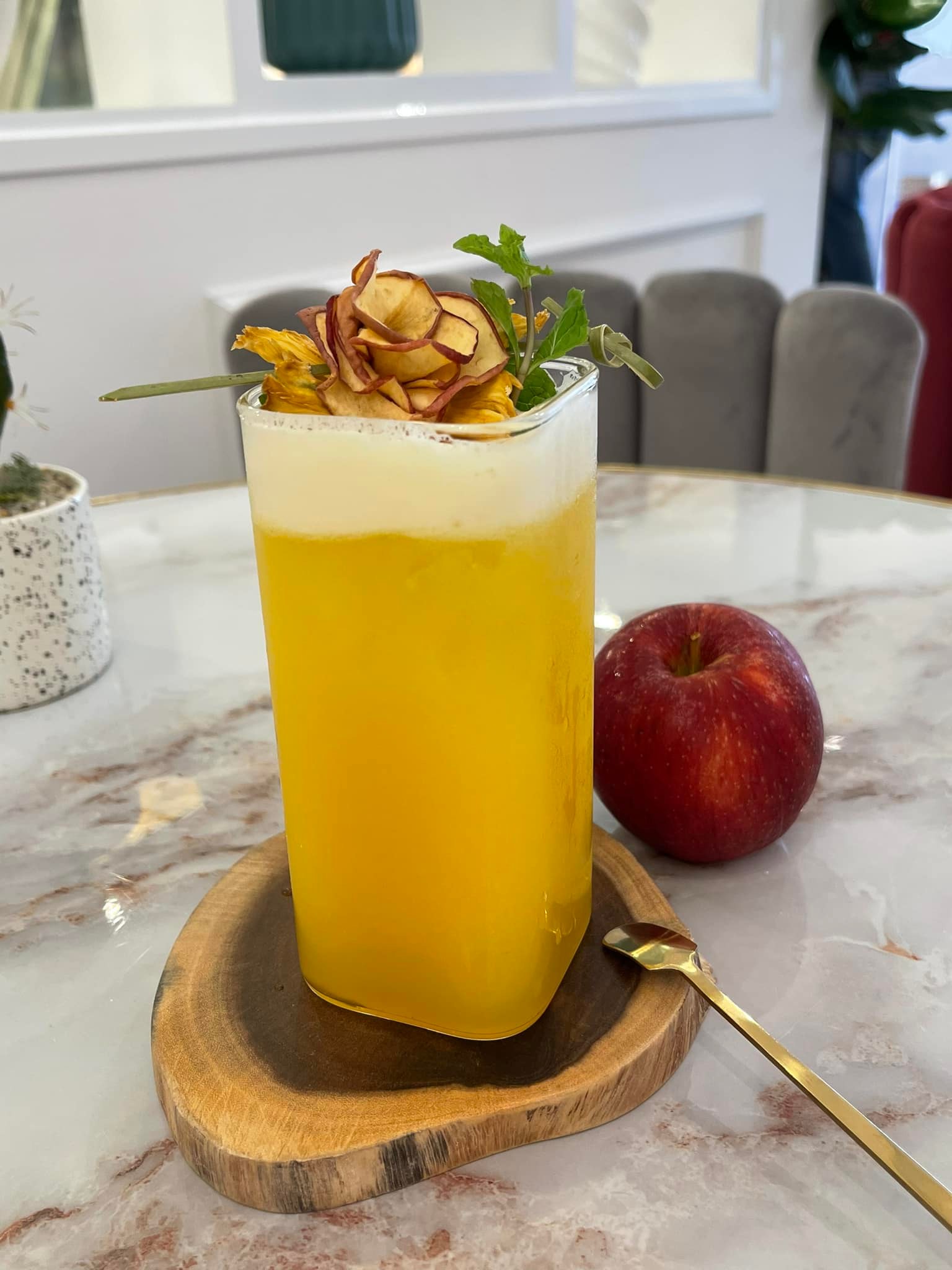 AOE Coffee - Milk Tea & Lemon Tea - Trần Duy Hưng