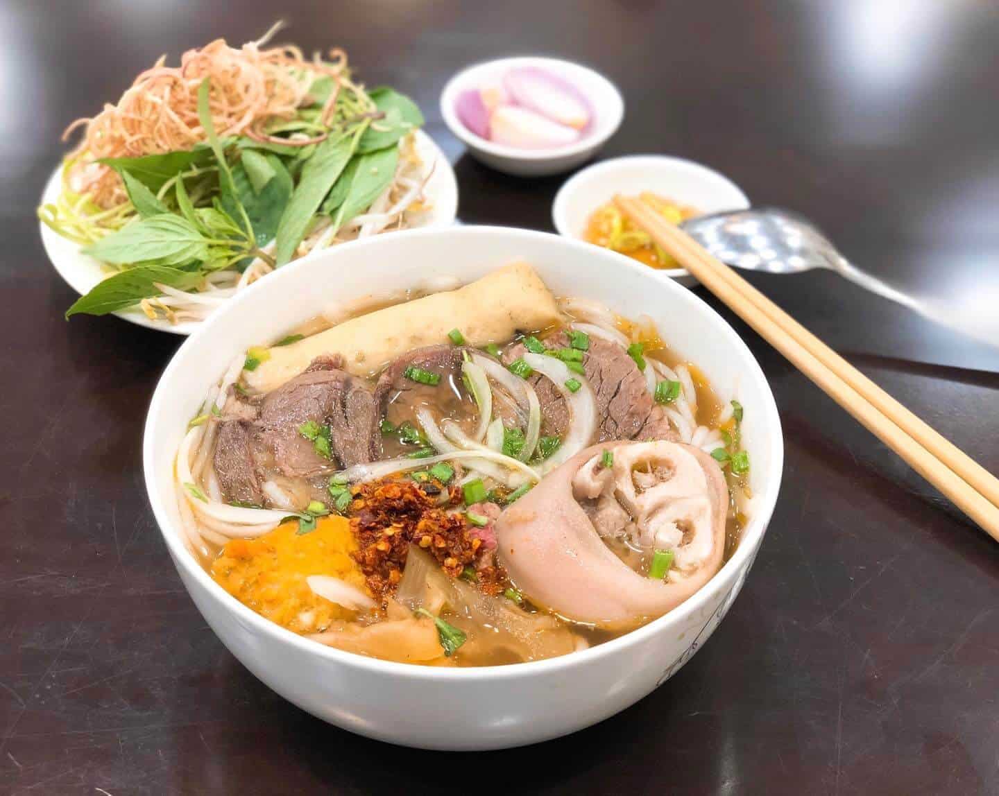 Bún Riêu & Bún Bò Huế Hà Tân Mỹ - Đường Số 1