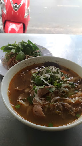 Bún Bắp Bò O Hồng - Trần Quốc Thảo