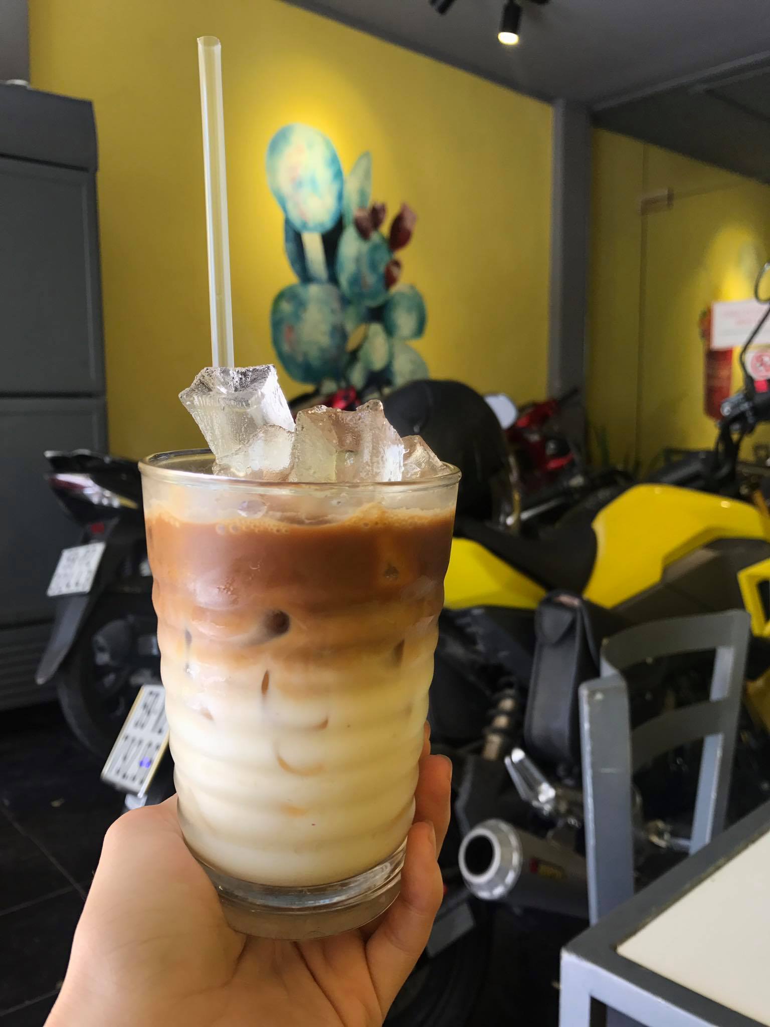 Miligam Kiosk Càfê - Âu Cơ