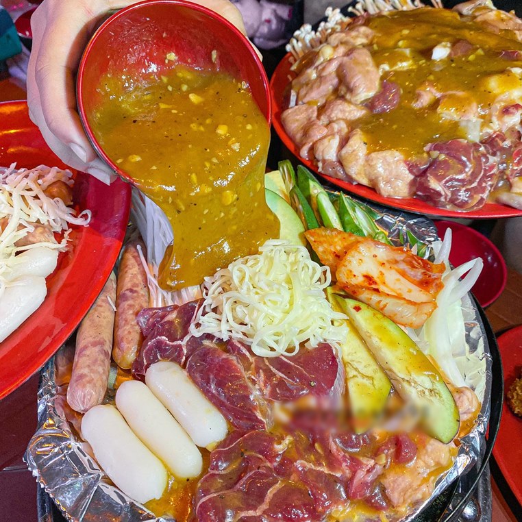 Ủm Bò American - Lê Văn Vận