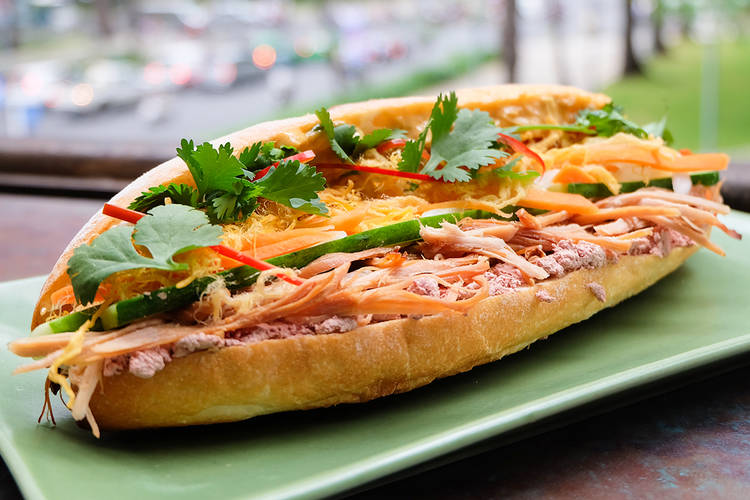 Bánh Mì Paris - Đường Số 13