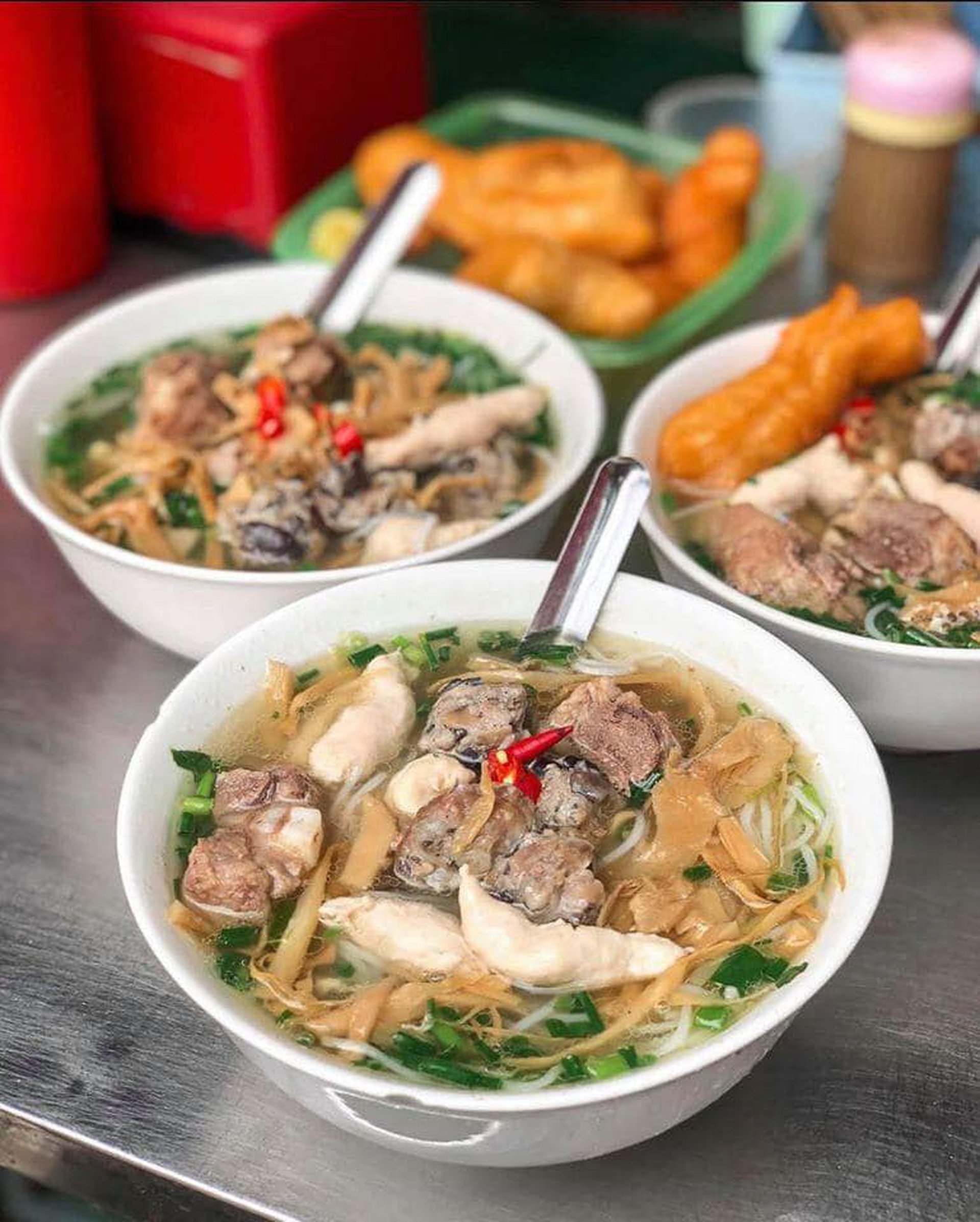 Bún Dọc Mùng Phố Cổ - Lạc Long Quân
