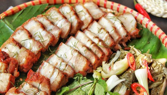 Hòa Phát - Heo Quay Tây Bắc - Nguyễn Xí
