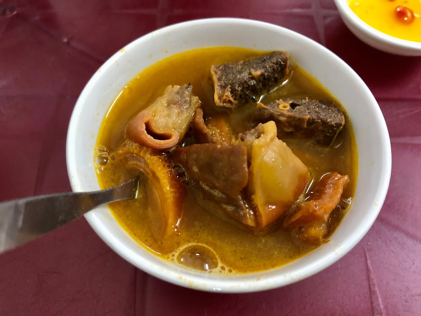 Phá Lấu Dì Nũi - Tôn Đản