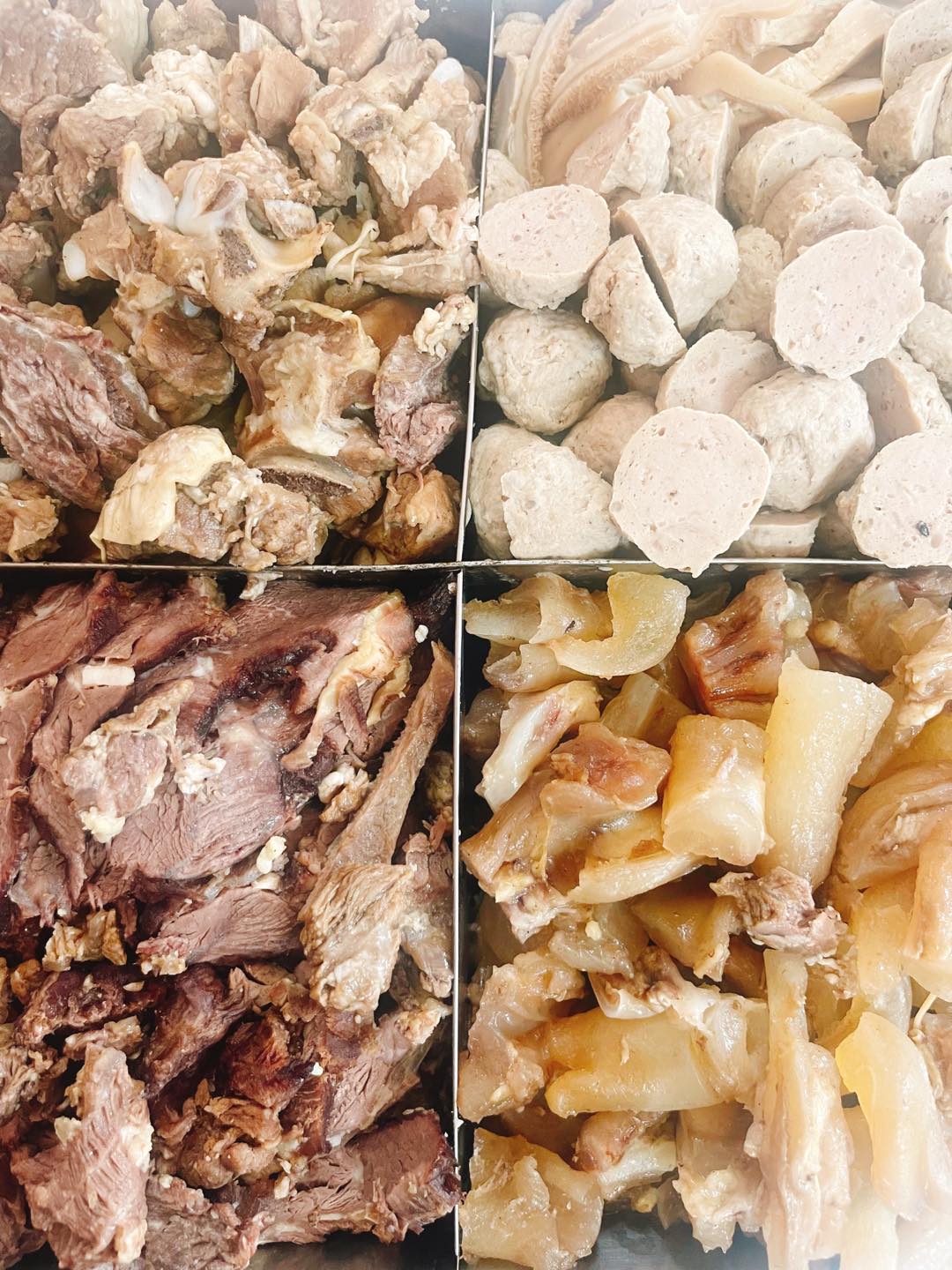 Lẩu Bò Lò Đất A.Vic - Tân Thành