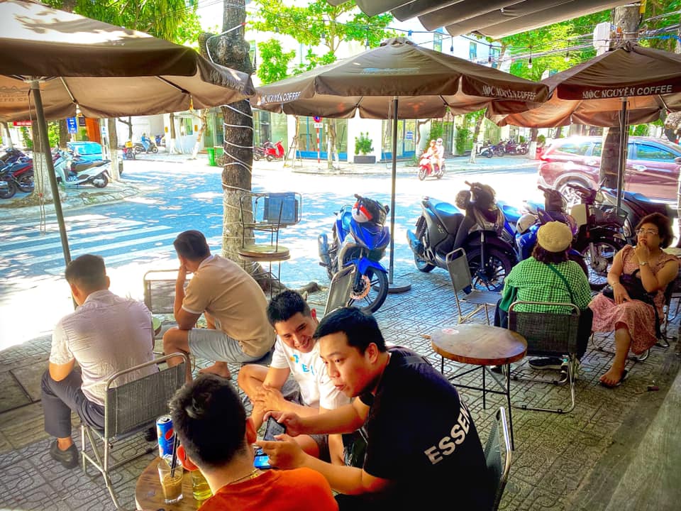 Trừ Coffee - Nguyễn Du