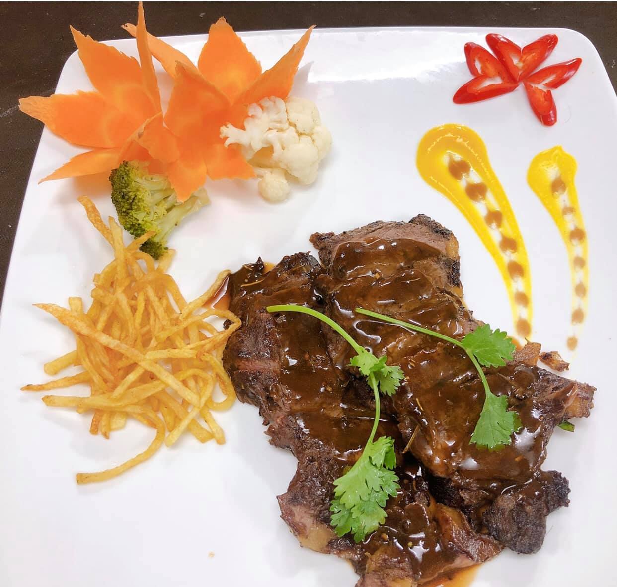 Sam Kitchen - Gà Nướng - Hẻm 159 Hà Giang