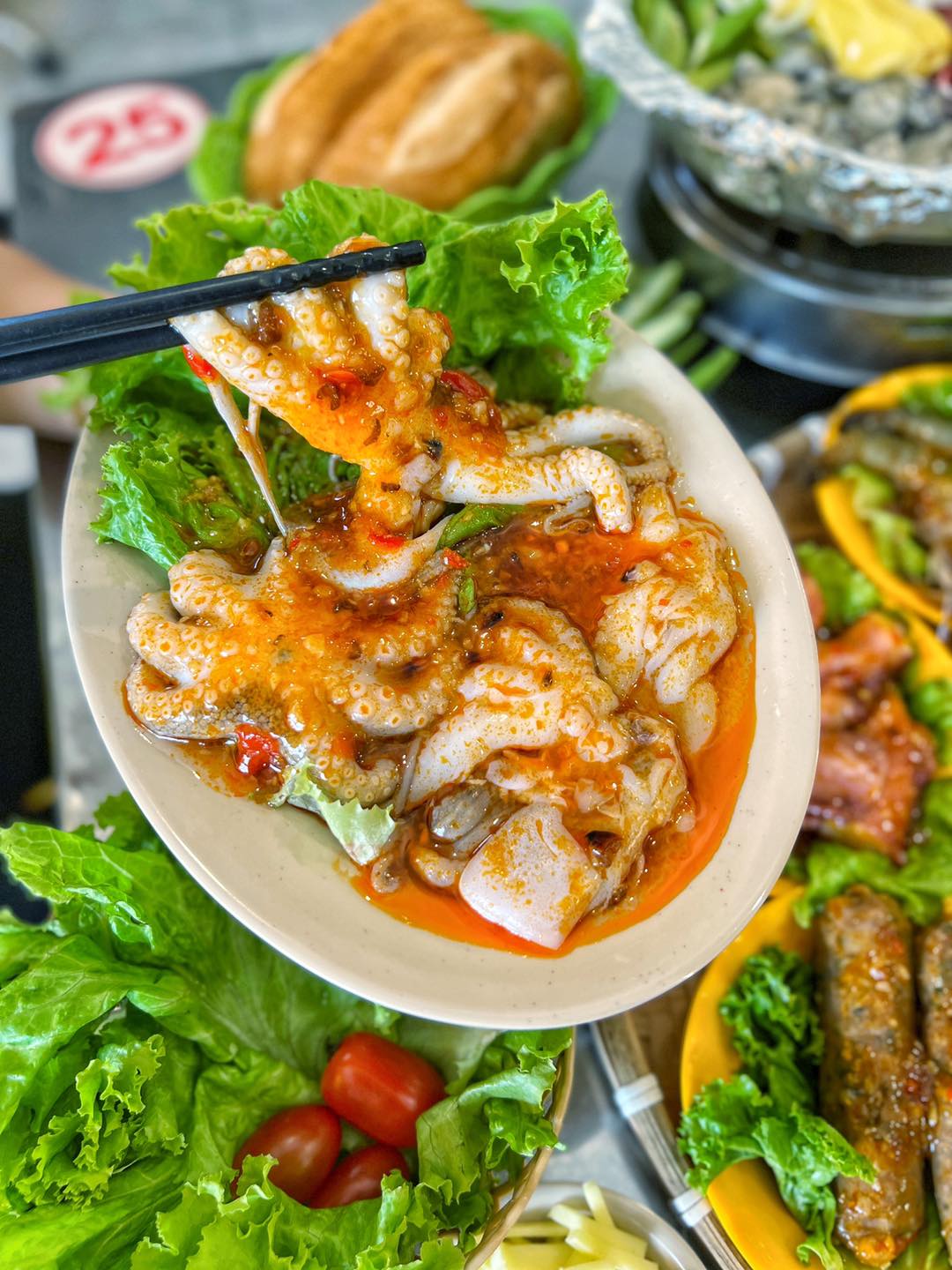 Bò Chị Em - Phạm Văn Đồng