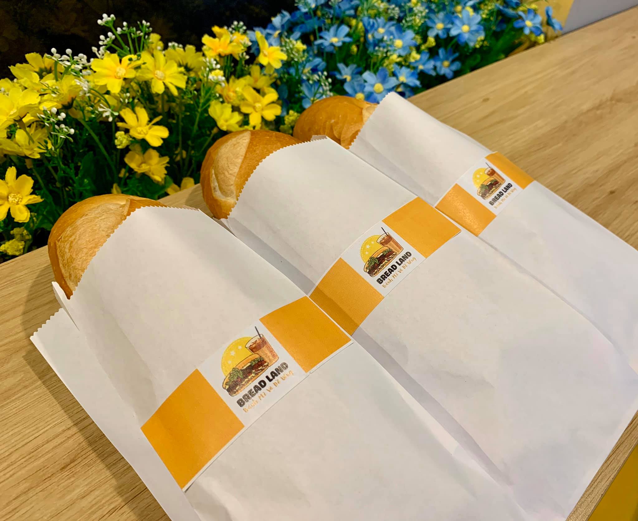 Bánh Mì Bread Land - Cao Đức Lân