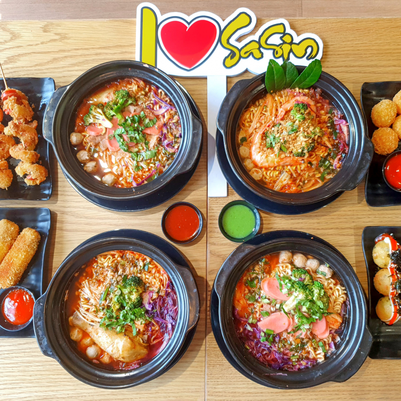 Mì Cay Sasin - 11 Nguyễn Gia Trí