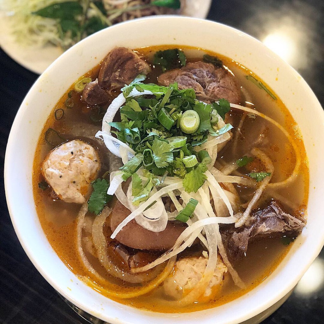Bún Bò Huế Thành Nội - Đường 3 Tháng 2