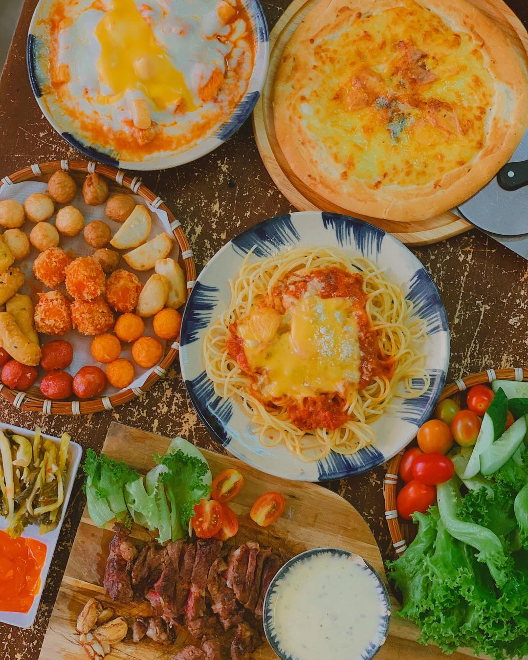 Nhà Phô Mai - Tiệm Ăn Vặt - Thống Nhất