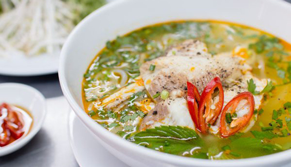 Hà Quyên - Bánh Canh Cá Lóc Bột Gạo - Đình Phong Phú