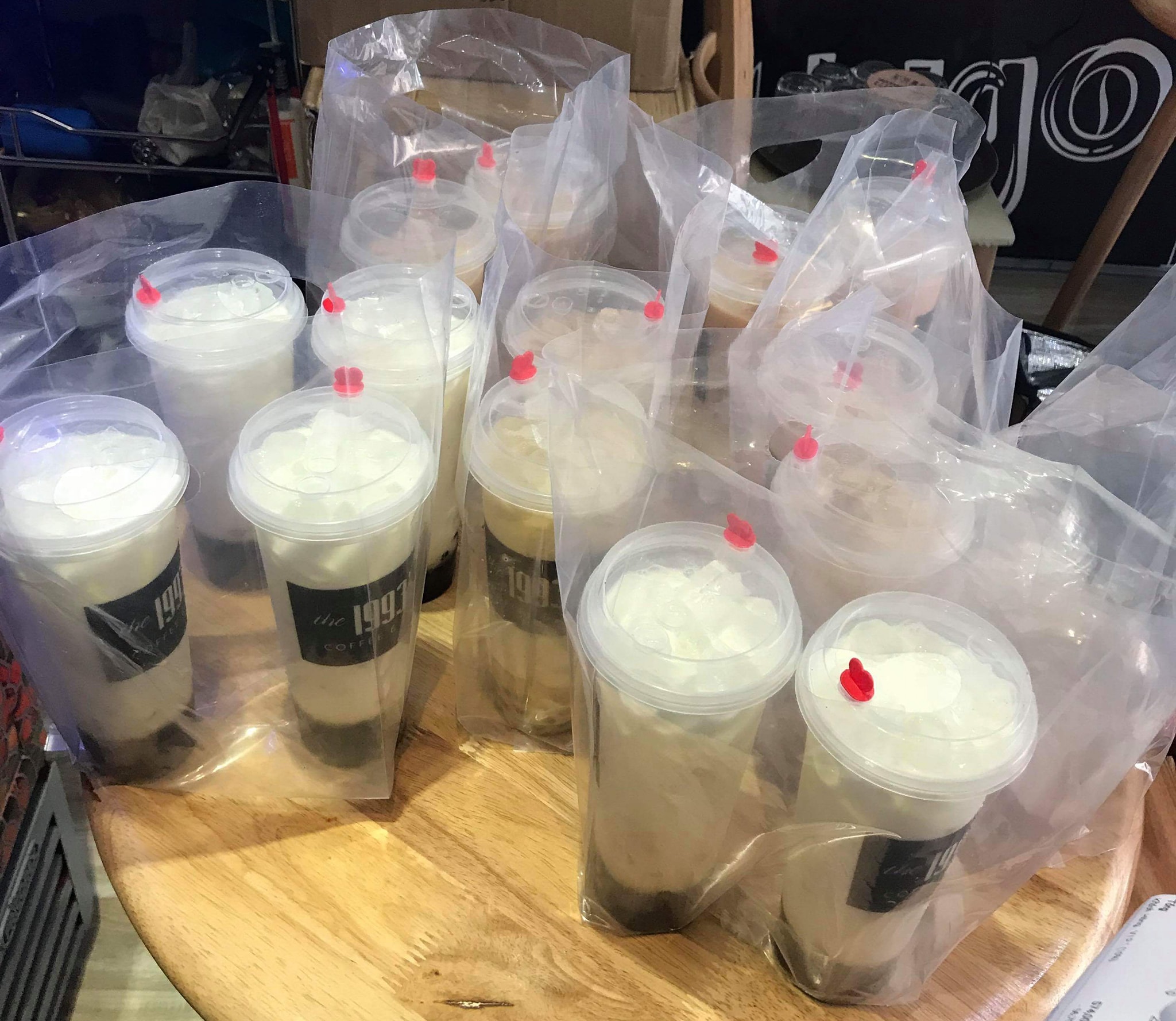 The 1993's Coffee & Tea - Tô Hiến Thành