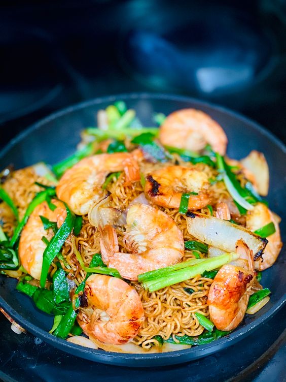 Quán Hằng - Bột Chiên & Nui Chiên - Nguyễn Văn Quá