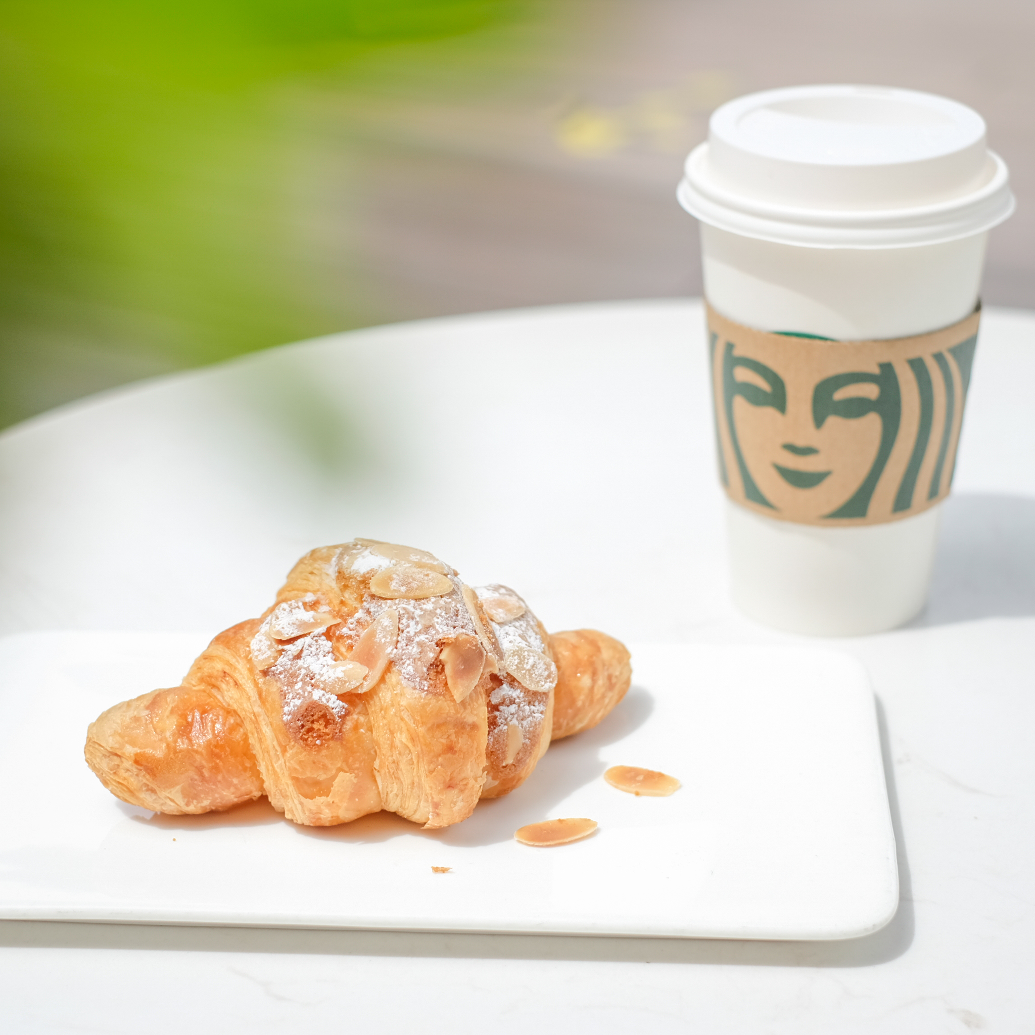 Starbucks - Nguyễn Văn Trỗi