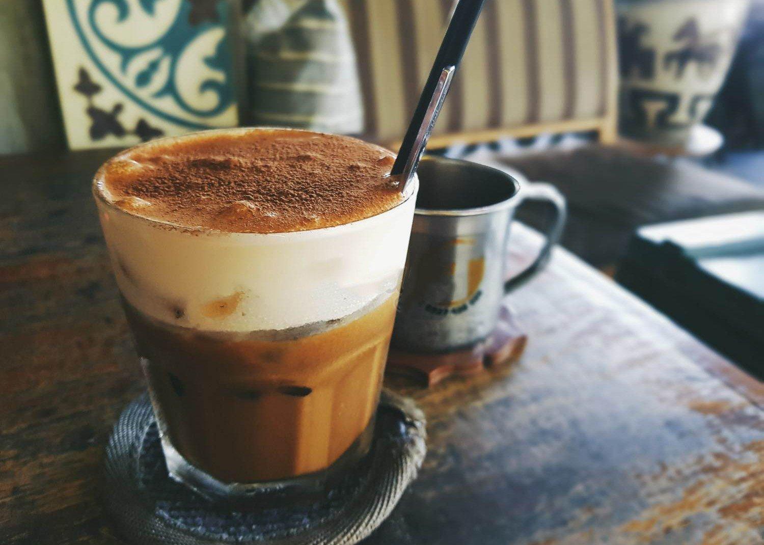 Coffee Muối - Nguyễn Sơn
