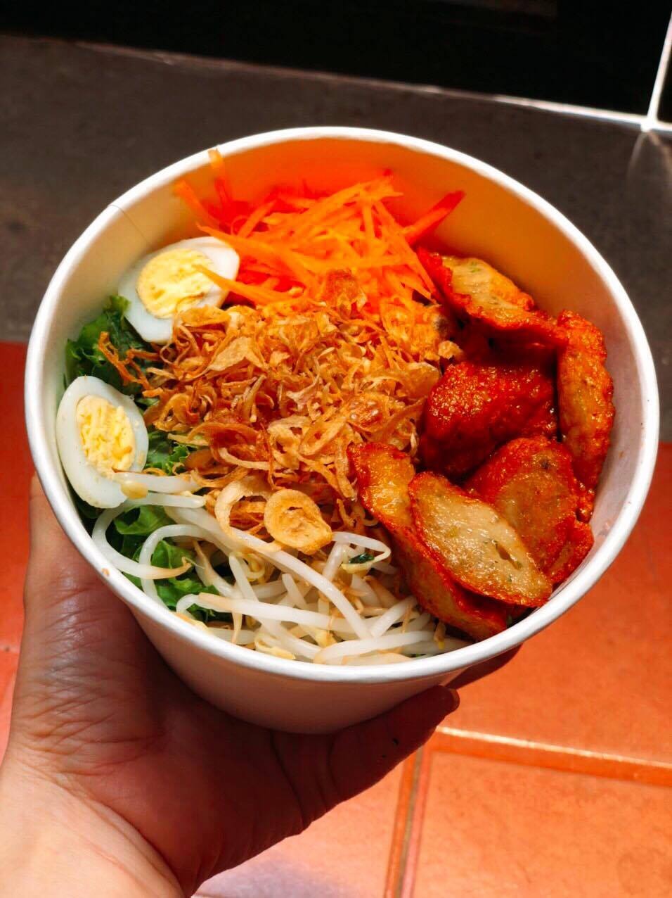 Chị Cúc - Bún Trộn Nam Bộ - Lâm Hạ