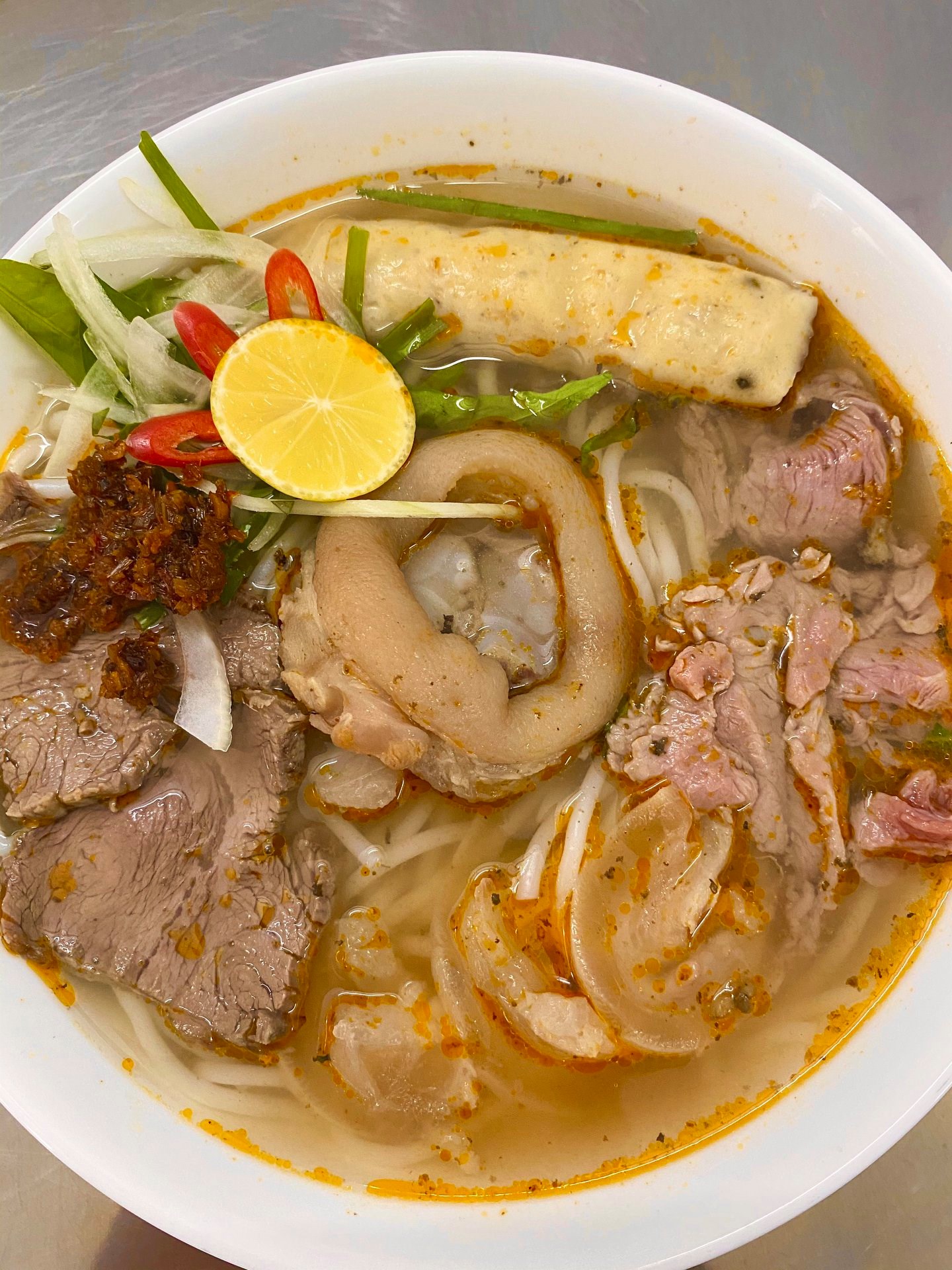 Bún Bò Huế Cô Mến - Thành Thái