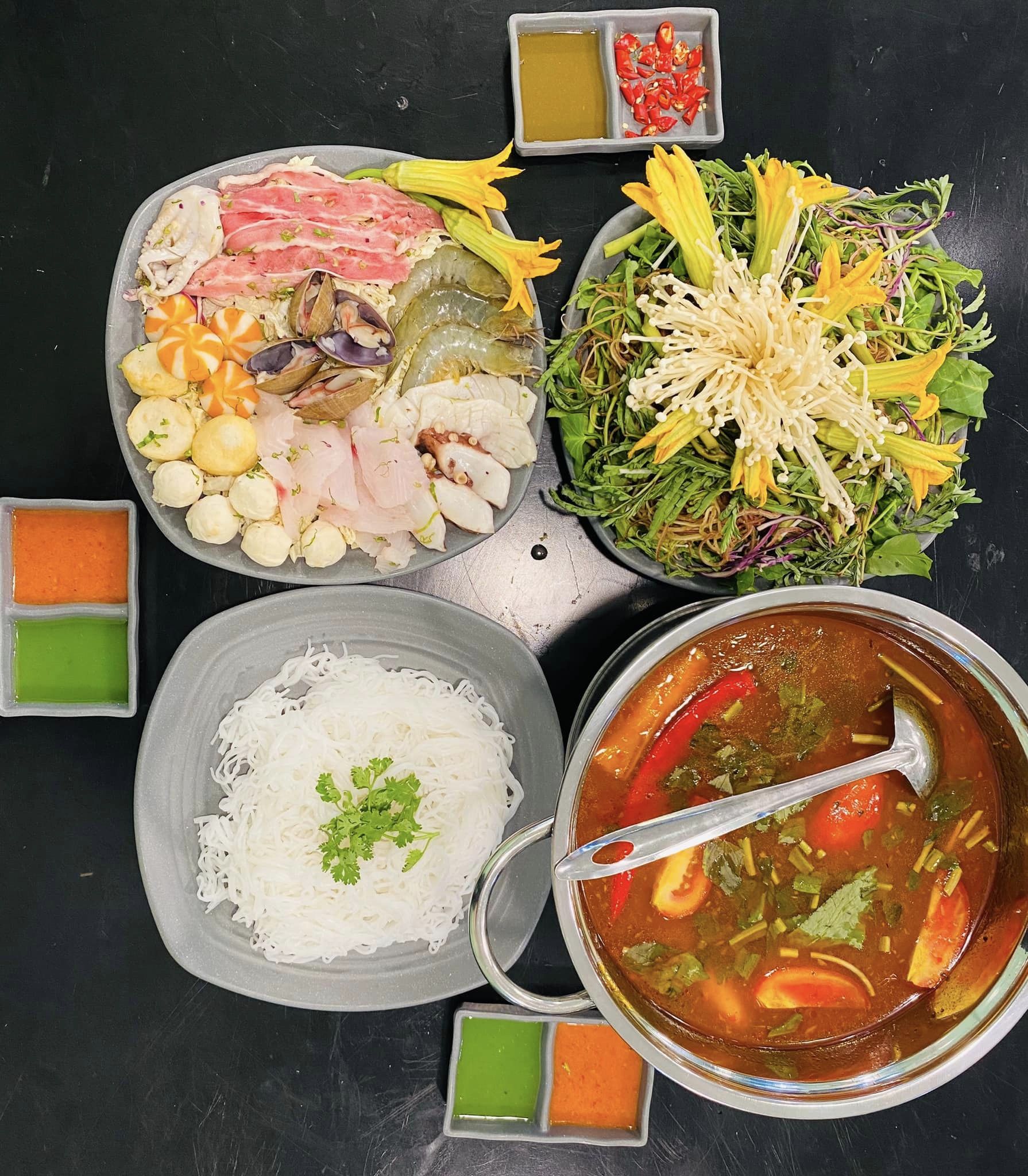 Crazy Crab - Hải Sản Sốt Cajun - Trần Xuân Soạn