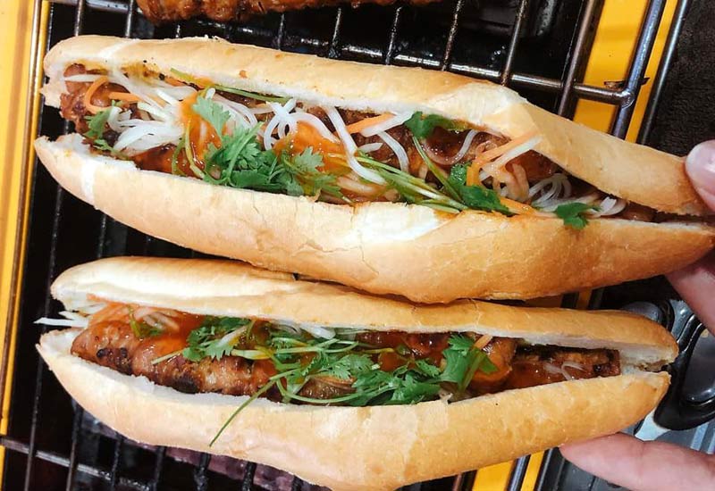 TOK Burgers - Bánh Mì Kim Chi Thịt Nướng - Đường 19/5