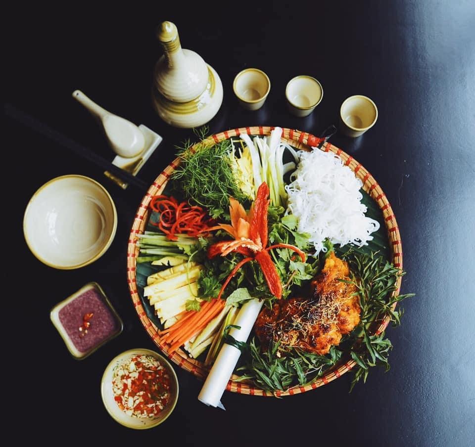 Nhà hàng Đông Kinh - Hàn Thuyên