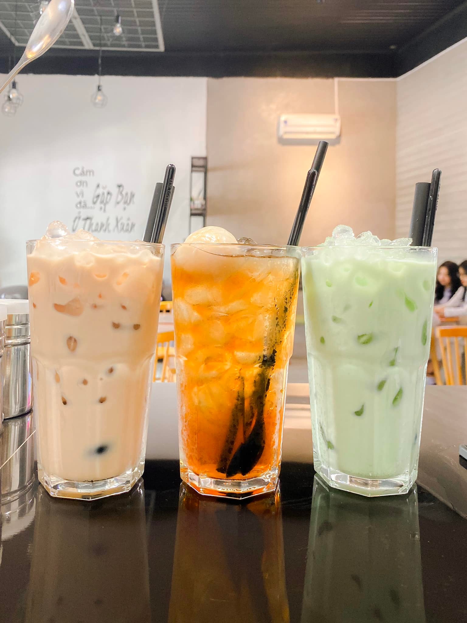 LARA CAFÉ - Điện Biên Phủ