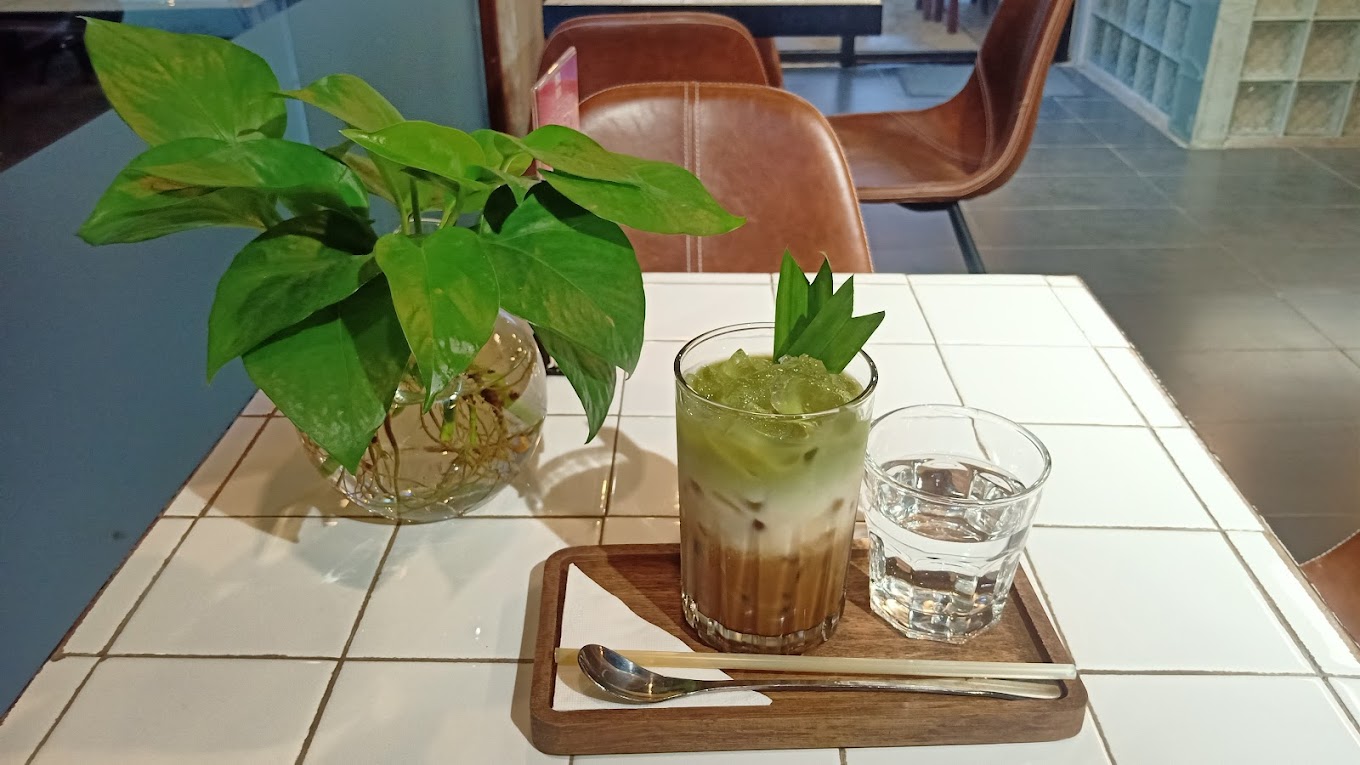 Cà Phê Phin Xanh - Lê Lợi