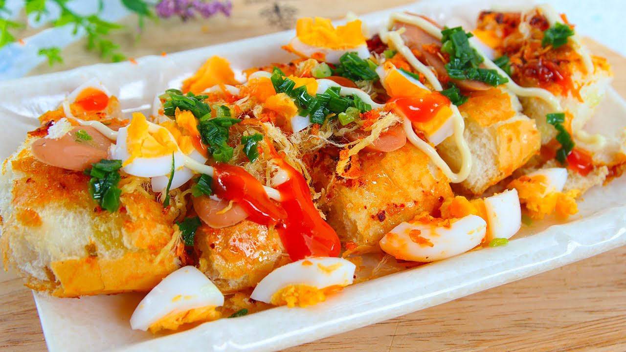 Bánh Mì Nướng Muối Ớt - Huỳnh Văn Chính